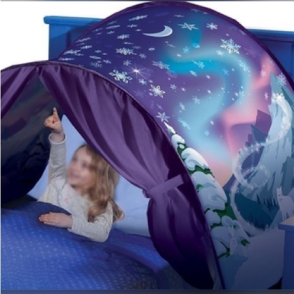 Dream Tents Kids Night Entertainment Winter Wonderland Pop Up Tent Twin Size Bed - Picture 4 of 4